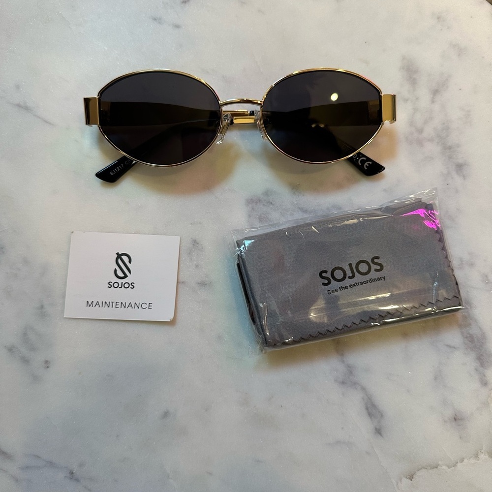 SOJOS Retro Black‎ and Gold Oval Sunglasses 😎 New with Box